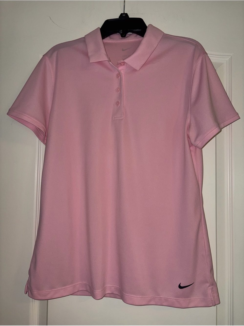 WOMEN’S NIKE GOLF POLO